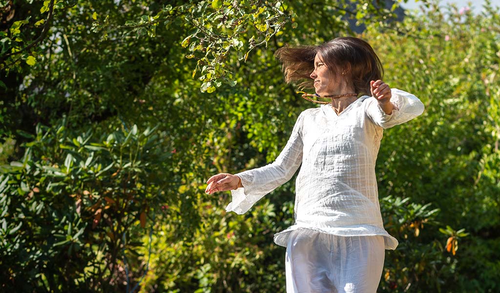 Kundalini Yoga Shakti Dance