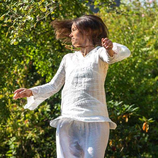 Kundalini Yoga Shakti Dance